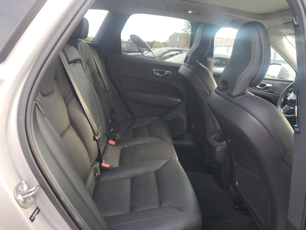 2022 Volvo Xc60 B5 Momentum VIN: YV4L12RK3N1050772 Lot: 86626205