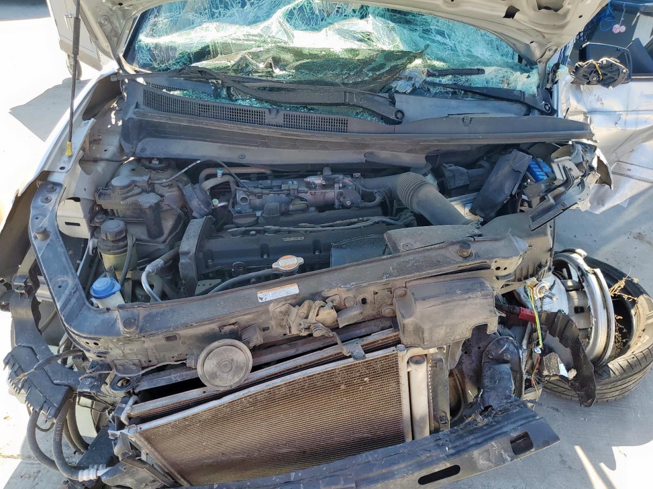 2011 Kia Soul + VIN: KNDJT2A26B7711106 Lot: 84996785