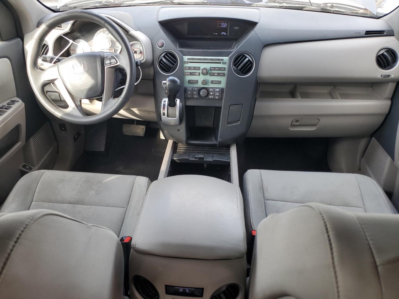 2011 Honda Pilot Lx VIN: 5FNYF3H25BB002677 Lot: 86169985