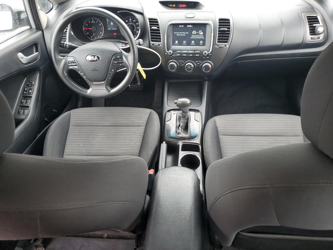 2018 Kia Forte Lx VIN: 3KPFL4A79JE195657 Lot: 82741295