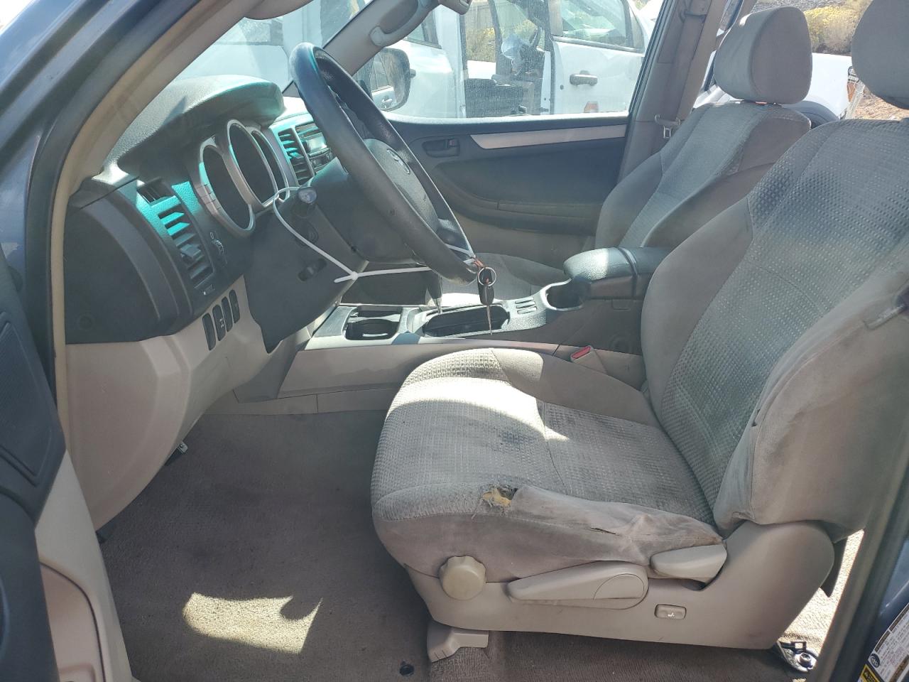 2004 Toyota 4Runner Sr5 VIN: JTEBU14R140047860 Lot: 82307505