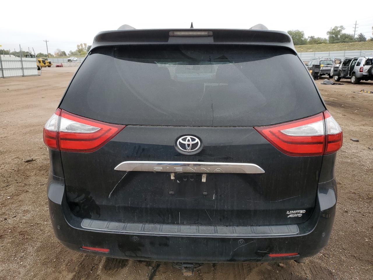 2015 Toyota Sienna Xle VIN: 5TDDK3DC6FS125513 Lot: 82234105