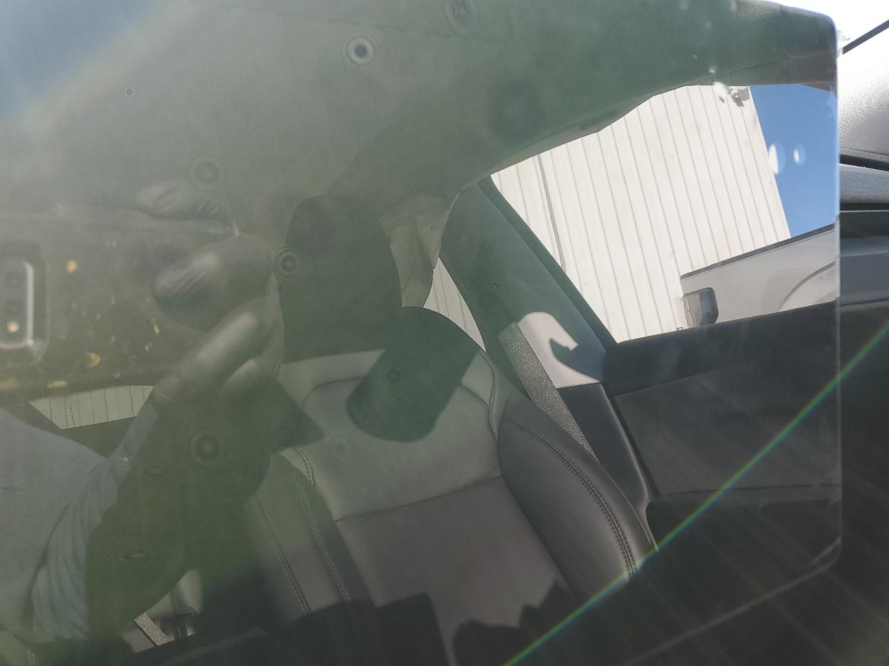 2026 Tesla Model Y VIN: 7SAYGDEE7TA453127 Lot: 86801435