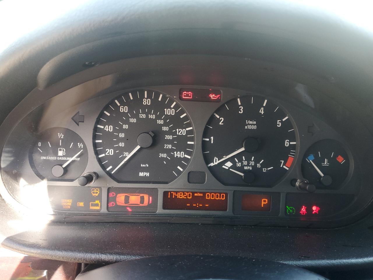 2004 BMW 325 I VIN: WBAEV334X4KW15654 Lot: 85097235