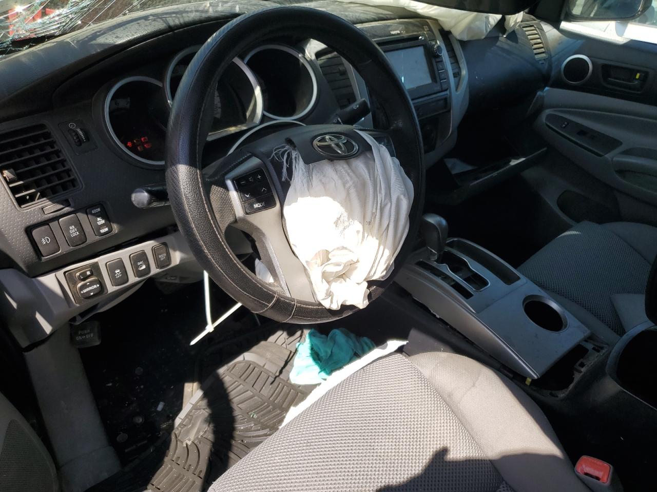 2012 Toyota Tacoma Double Cab VIN: 3TMLU4EN4CM082555 Lot: 81958385