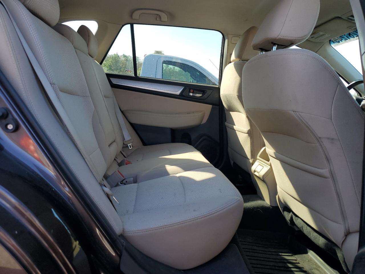 2019 Subaru Outback 2.5I Premium VIN: 4S4BSAFC2K3368932 Lot: 82261245