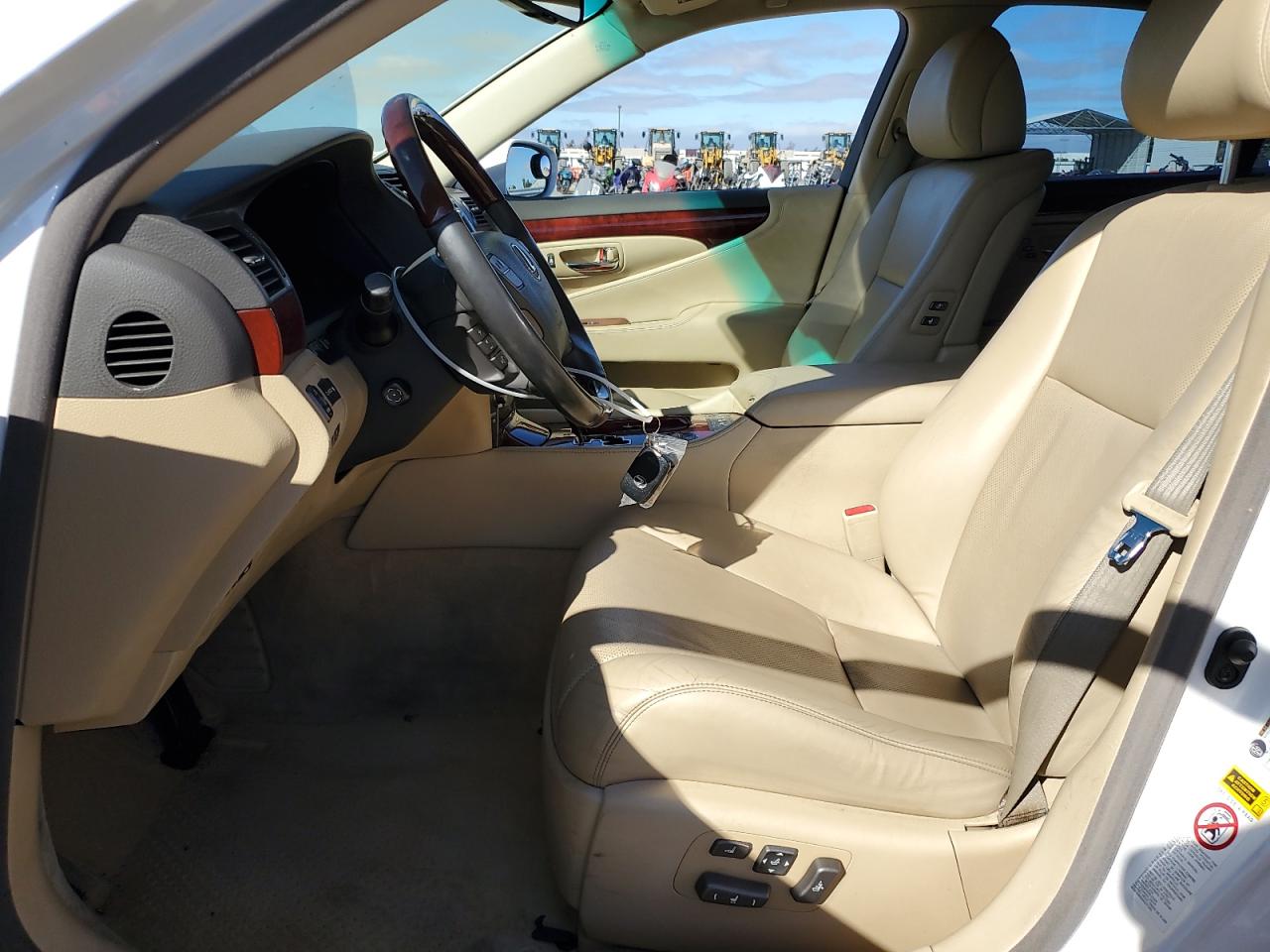 2008 Lexus Ls 460 VIN: JTHBL46F585074496 Lot: 84989585