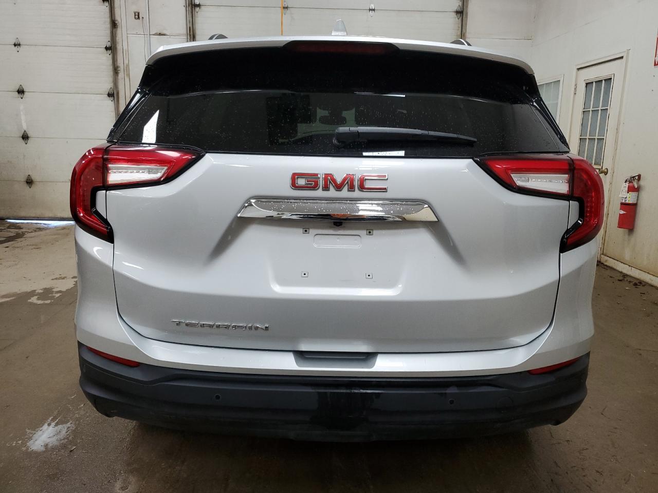 2022 GMC Terrain Sle VIN: 3GKALMEV7NL245013 Lot: 84759815