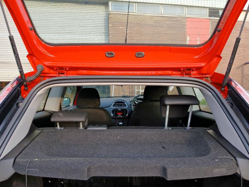 2015 FIAT PUNTO 1.2 POP 3DR