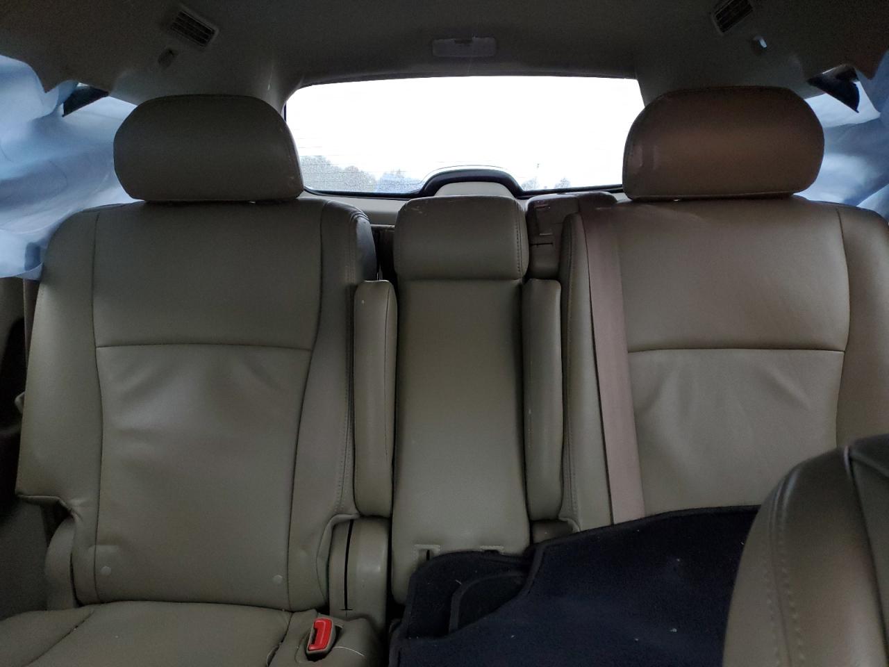 2011 Toyota Highlander Base VIN: 5TDBK3EH5BS081693 Lot: 89641795