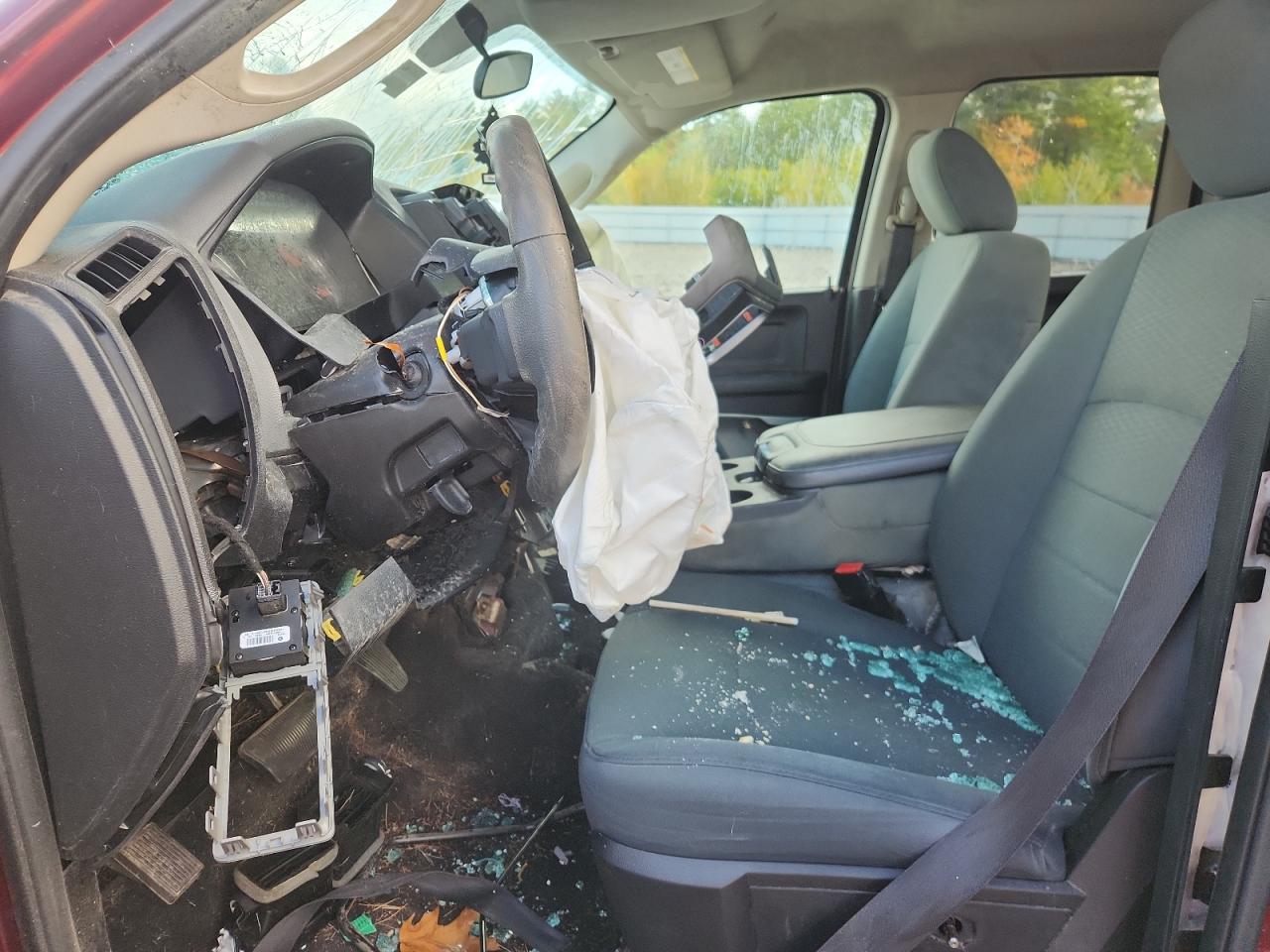 2017 Ram 1500 St VIN: 1C6RR7FT2HS575487 Lot: 85700725