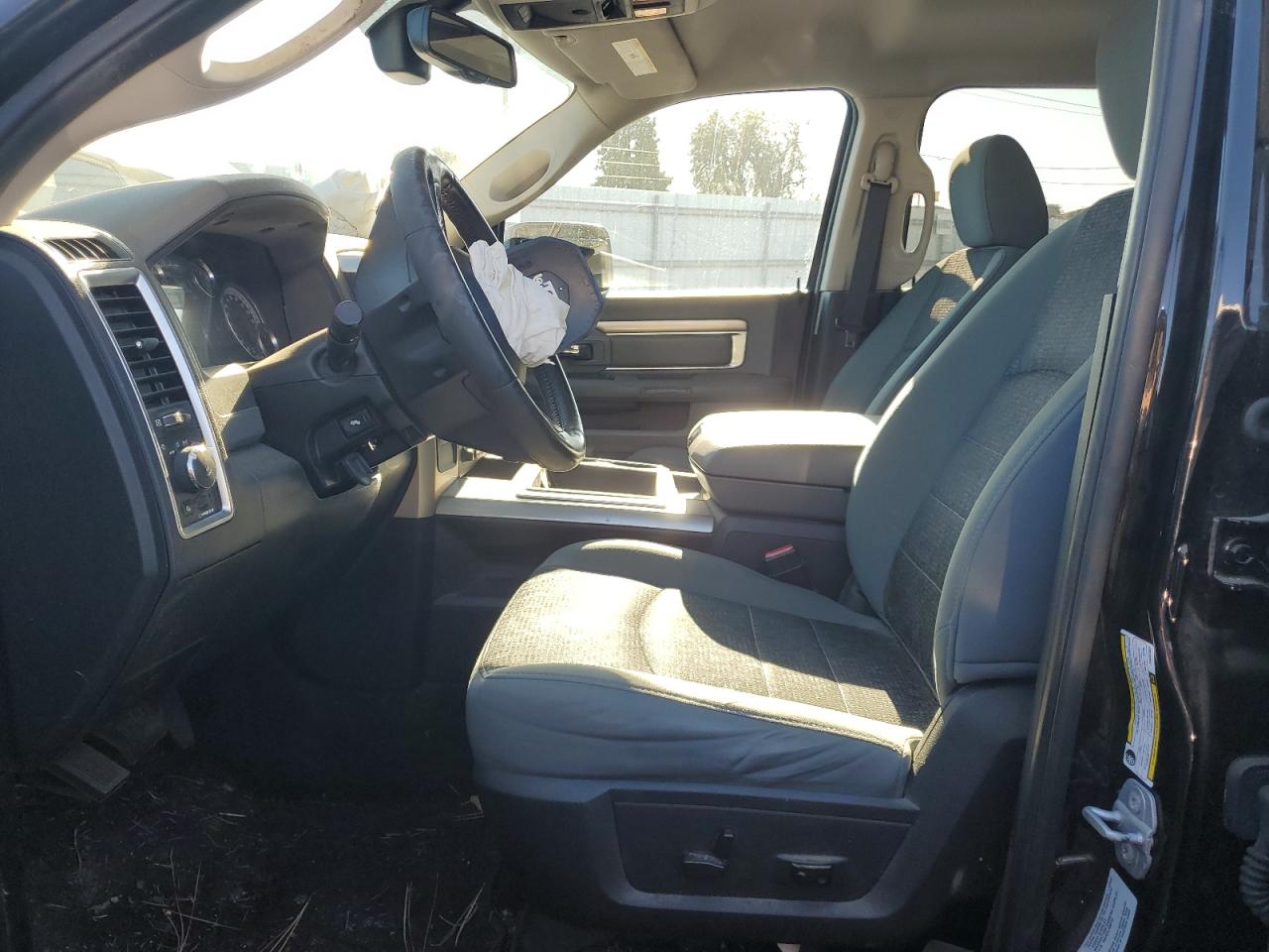 2015 Ram 2500 Slt VIN: 3C6UR5JL7FG587337 Lot: 85865605