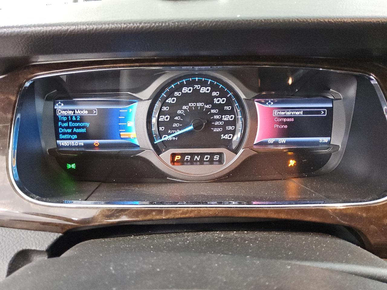 2017 Ford Taurus Limited VIN: 1FAHP2F8XHG104219 Lot: 84993265