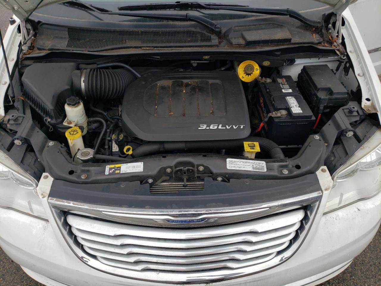 2015 Chrysler Town & Country Touring L VIN: 2C4RC1CG3FR521094 Lot: 89803755