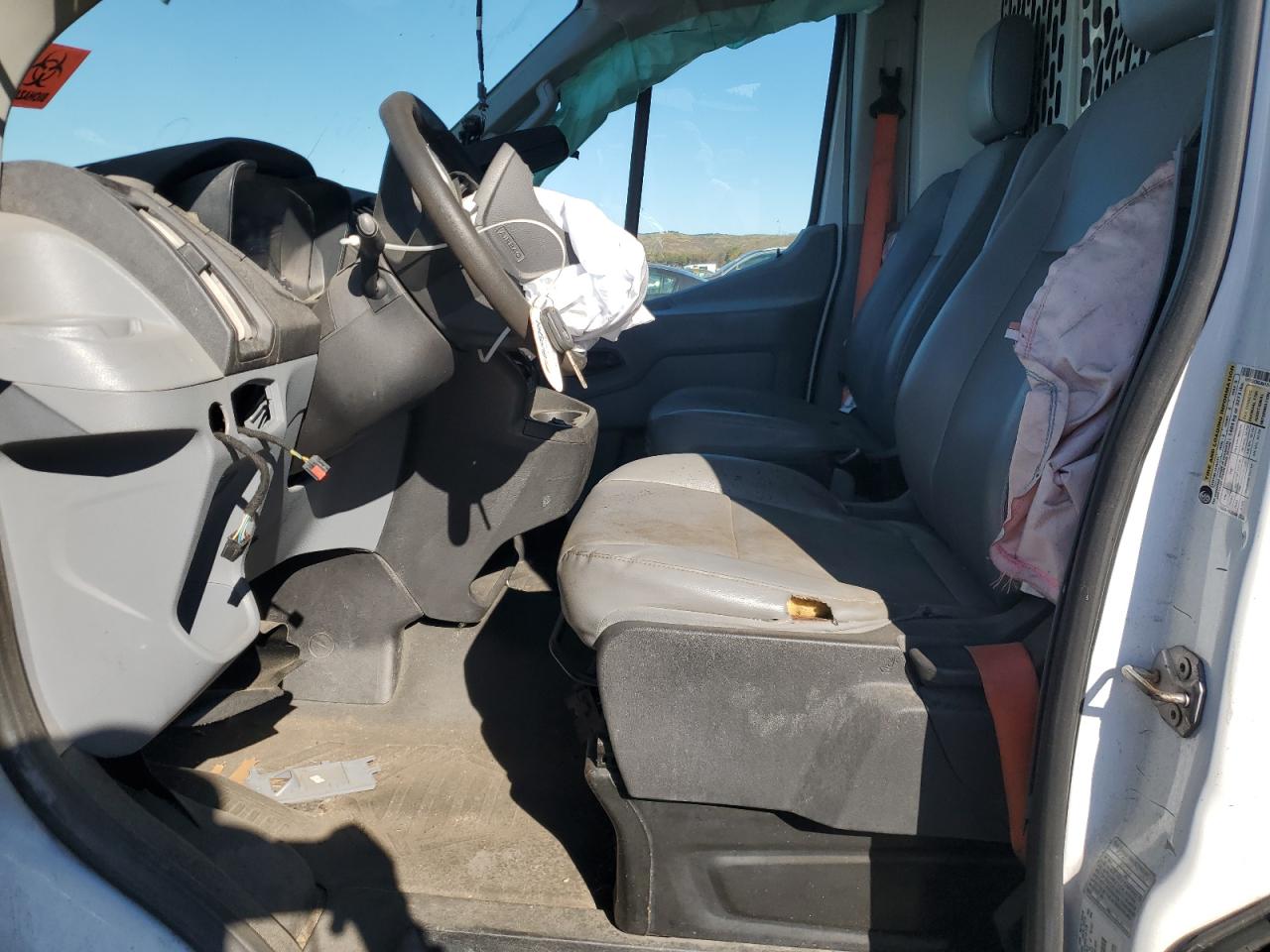 2018 Ford Transit T-150 VIN: 1FTYE2CMXJKA12144 Lot: 86290205