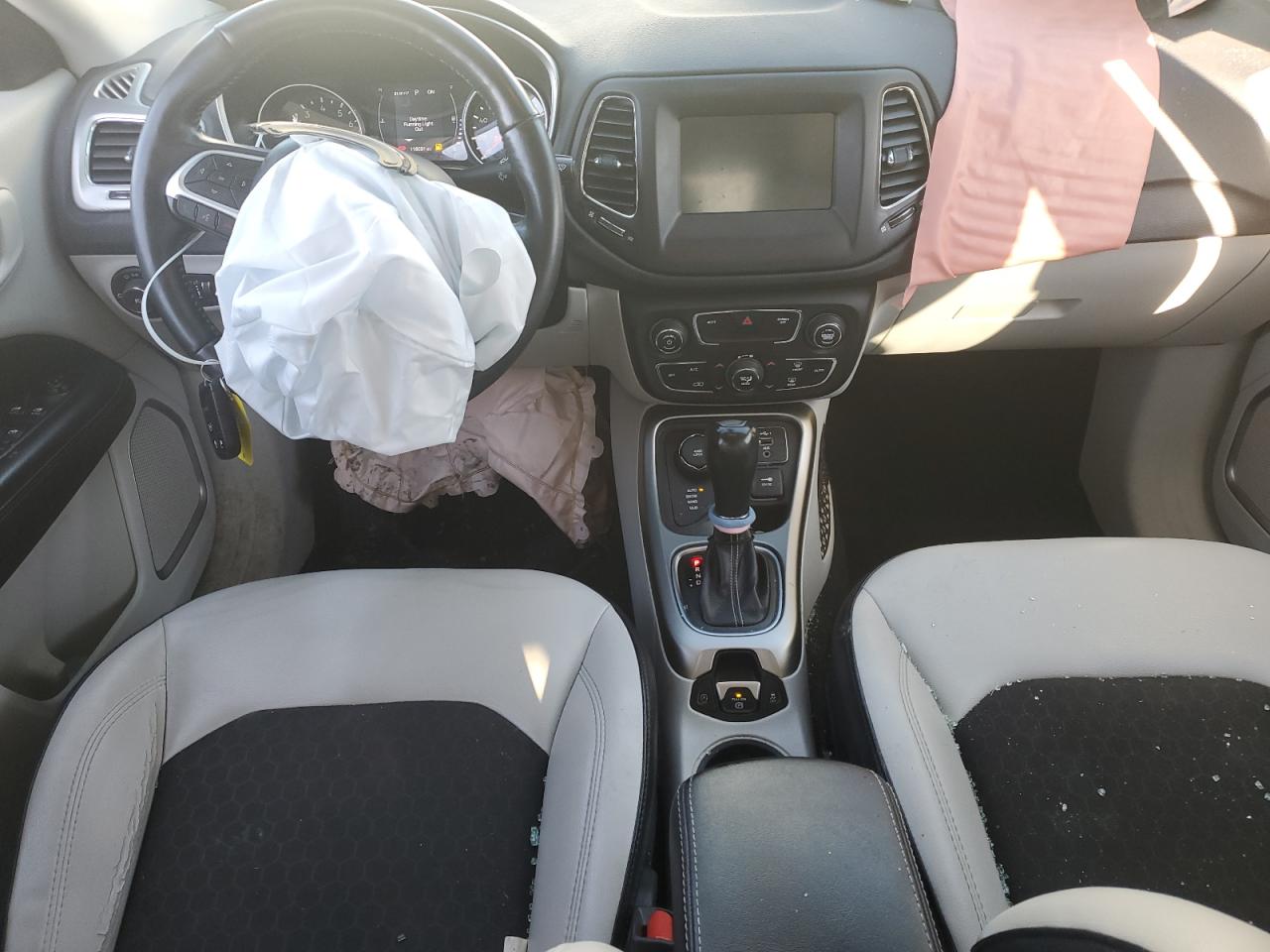 2019 Jeep Compass Latitude VIN: 3C4NJDBB5KT601483 Lot: 87389745