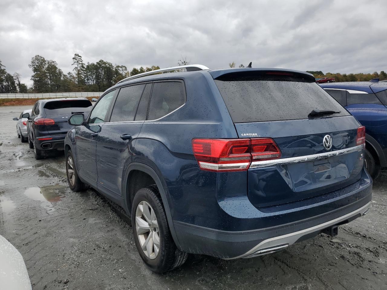 Фото: 1V2GR2CA2KC573888