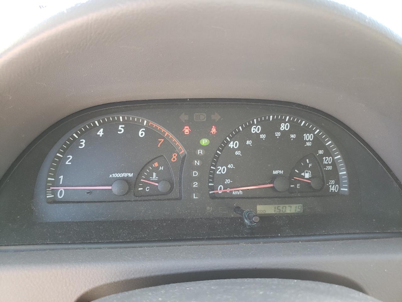 2002 Toyota Camry Le VIN: 4T1BE32K22U636985 Lot: 84587305