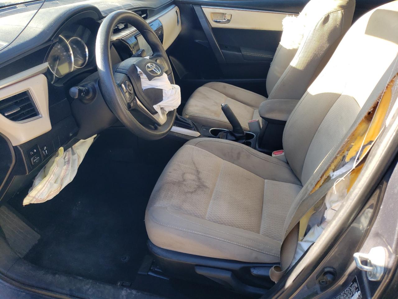 2015 Toyota Corolla L VIN: 5YFBURHE4FP193981 Lot: 86884145