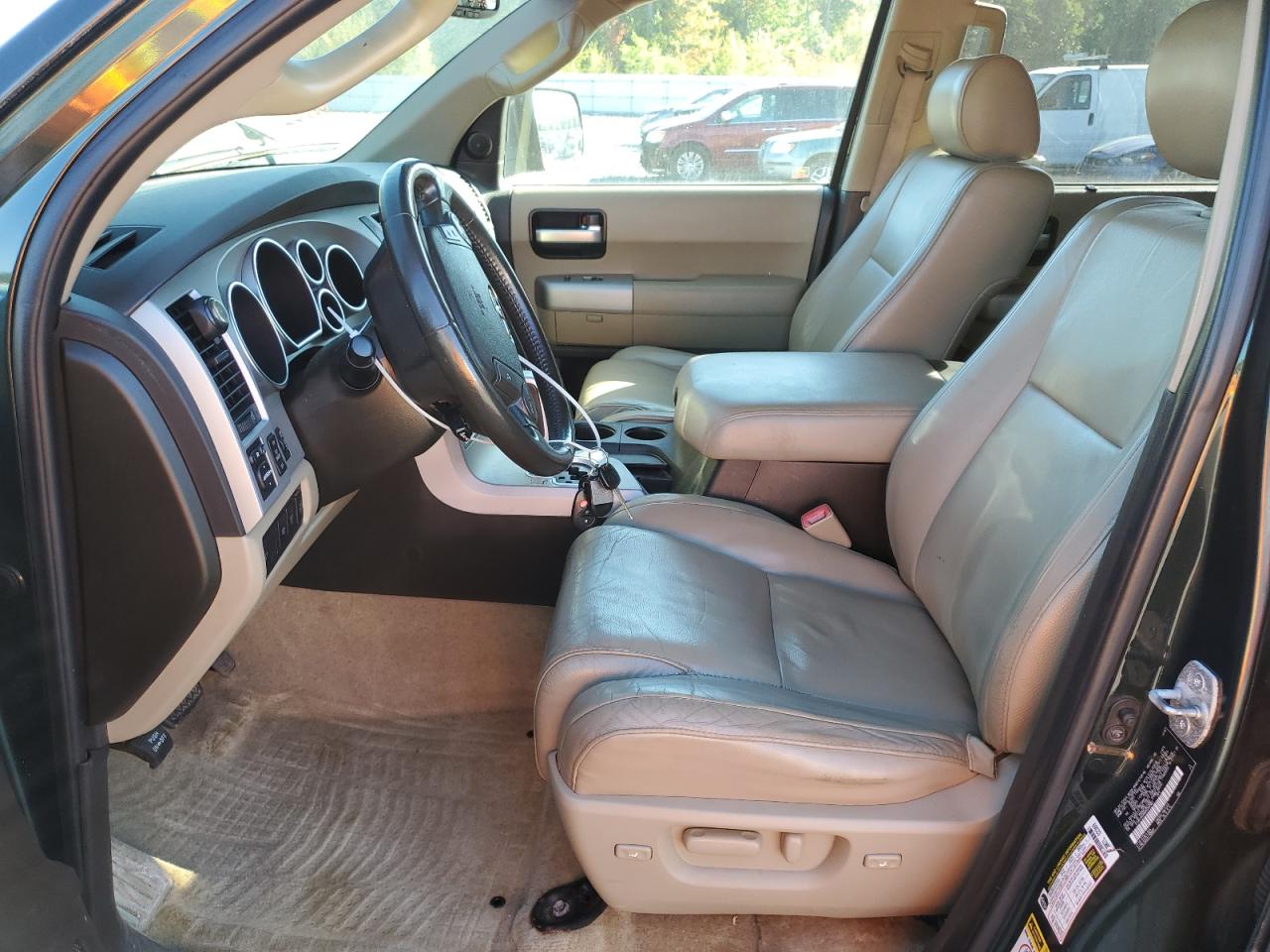 2008 Toyota Sequoia Limited VIN: 5TDBY68A68S000983 Lot: 81949855