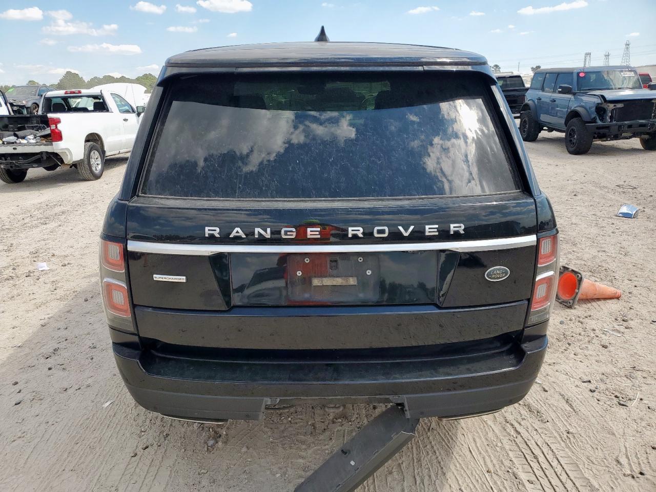 2018 Land Rover Range Rover Supercharged VIN: SALGS2RE7JA500311 Lot: 82431645