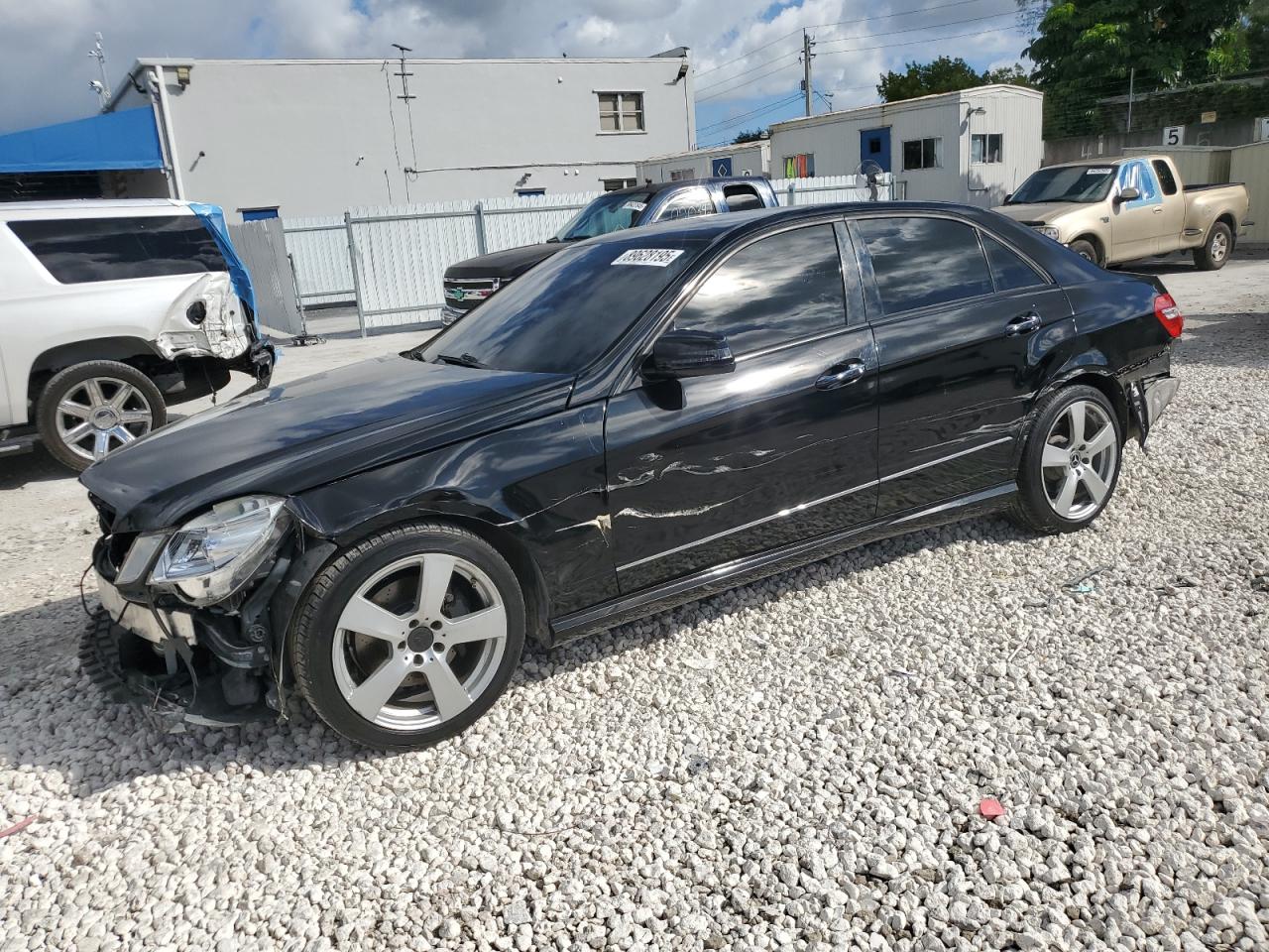 2013 Mercedes-Benz E 350 black null gas WDDHF5KB5DA739724 photo #1