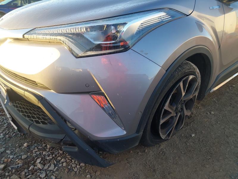 2018 TOYOTA C-HR 1.8 HYBRID DYNAMIC 5DR CVT