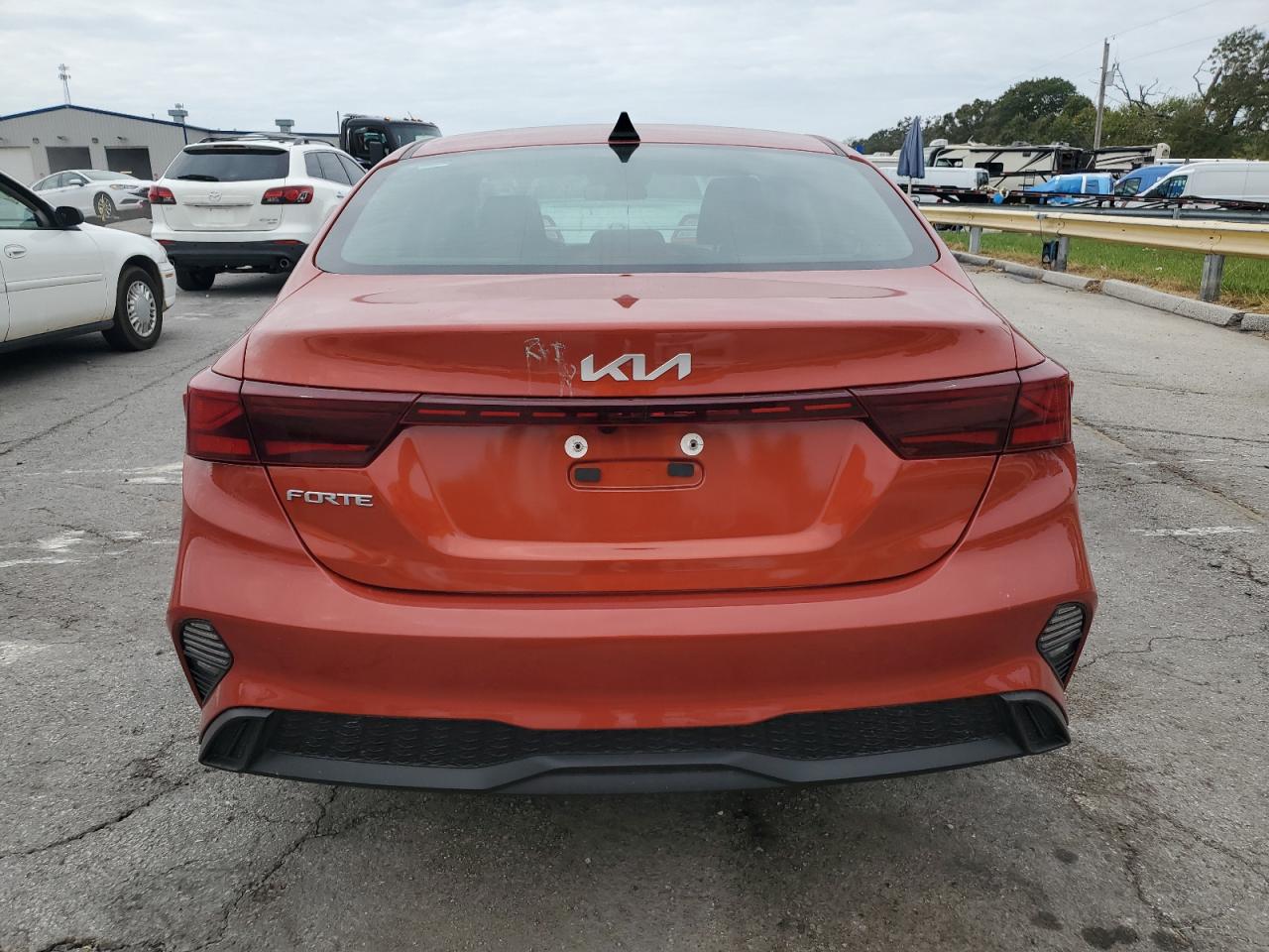 2024 Kia Forte Lx VIN: 3KPF24AD0RE728810 Lot: 82378165