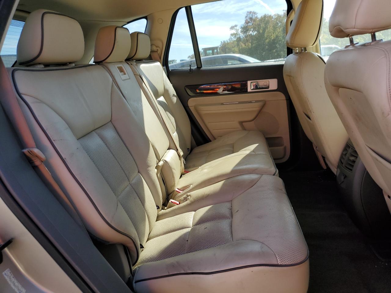 2010 Lincoln Mkx VIN: 2LMDJ6JC2ABJ16049 Lot: 87244315