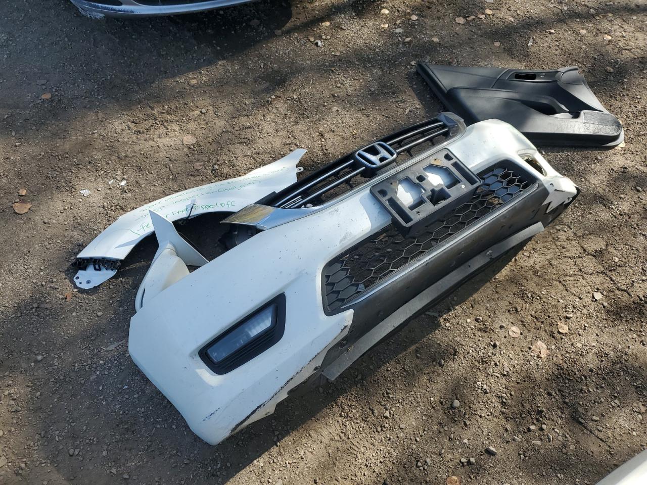 2015 Honda Accord Touring VIN: 1HGCR2F90FA803027 Lot: 86222385