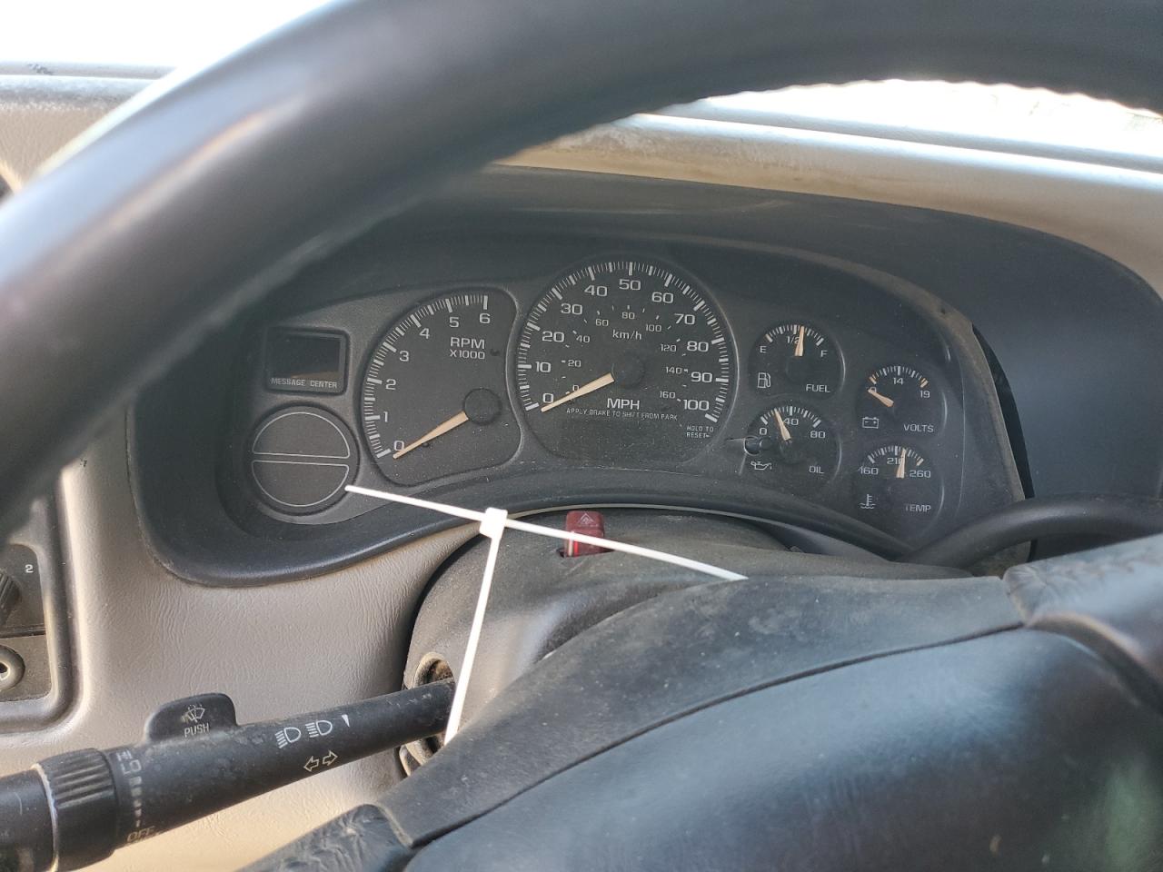 2002 Chevrolet Tahoe K1500 VIN: 1GNEK13T62R287507 Lot: 87012275