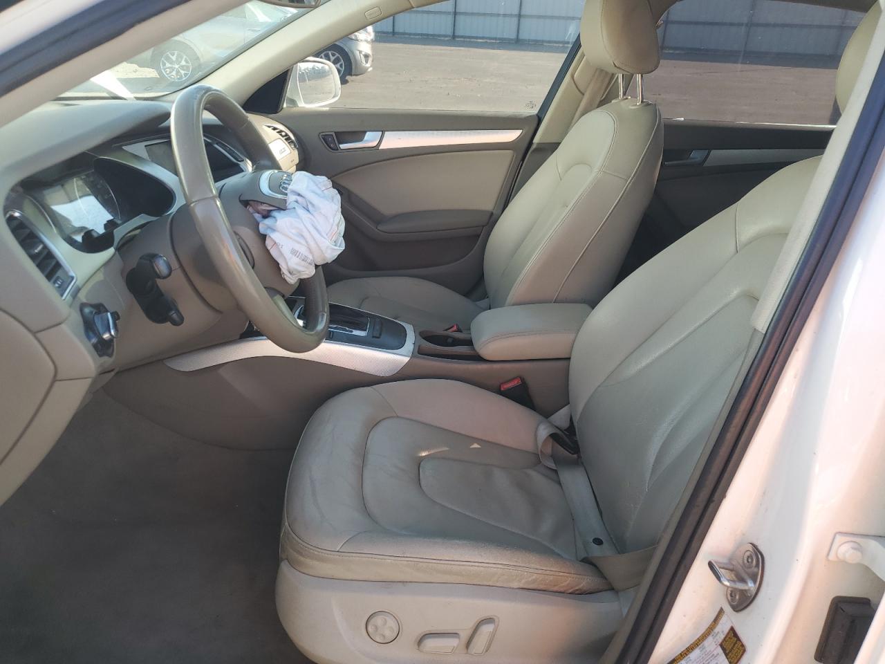 2011 Audi A4 Premium VIN: WAUSFAFL2BA058393 Lot: 82364345