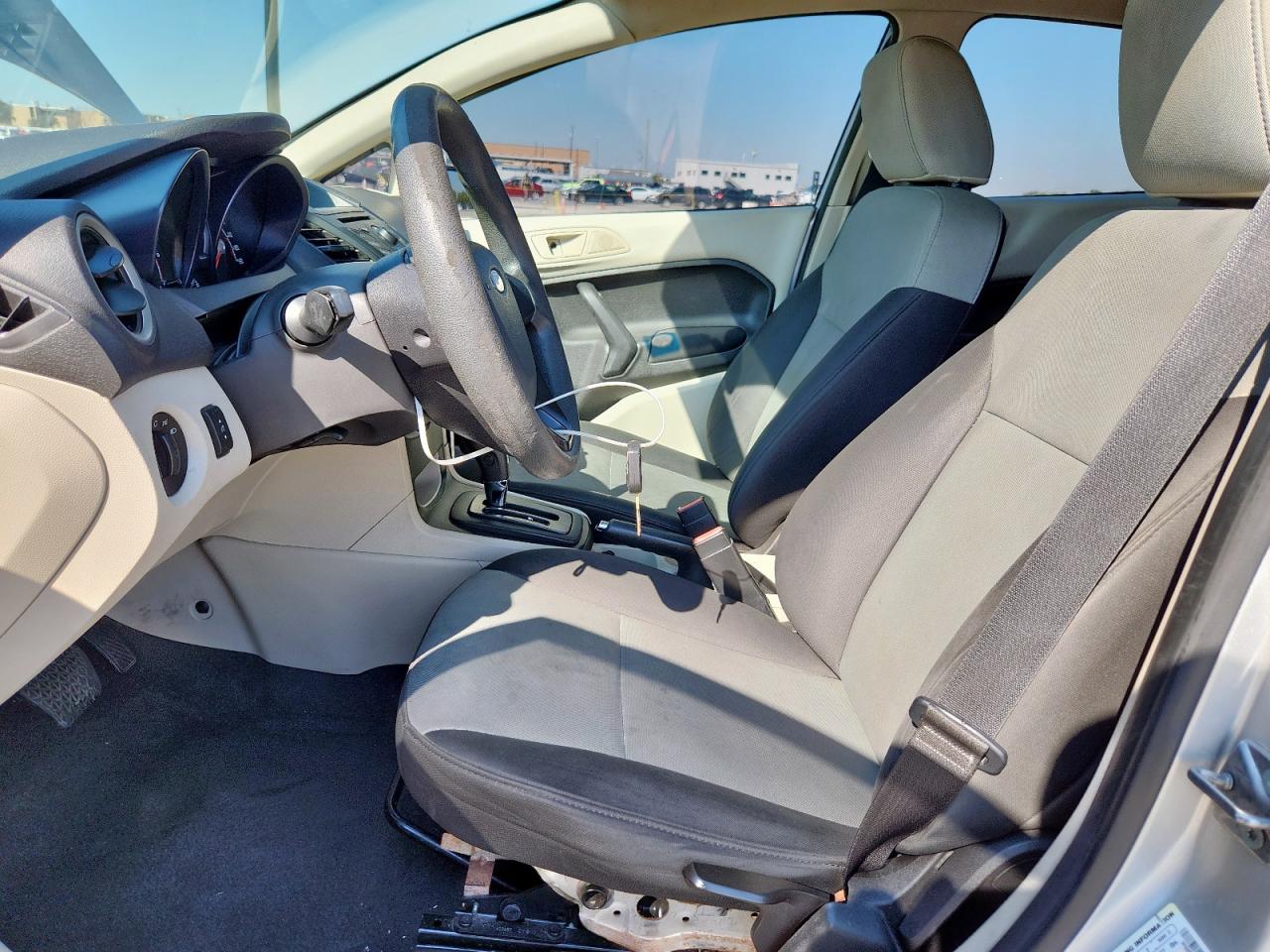 2012 Ford Fiesta S VIN: 3FADP4AJ7CM220951 Lot: 84737345