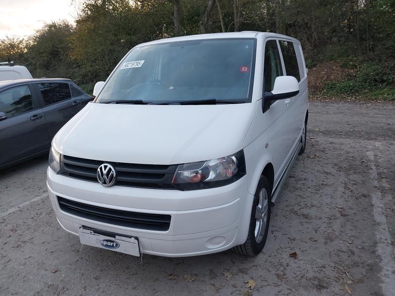 2013 VOLKSWAGEN TPORTER T28 TLINE 102 TDI  for sale at Copart SANDWICH