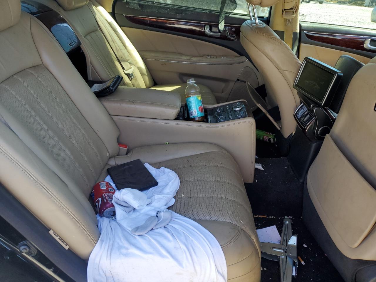 2011 Hyundai Equus Signature VIN: KMHGH4JF3BU039285 Lot: 82524835