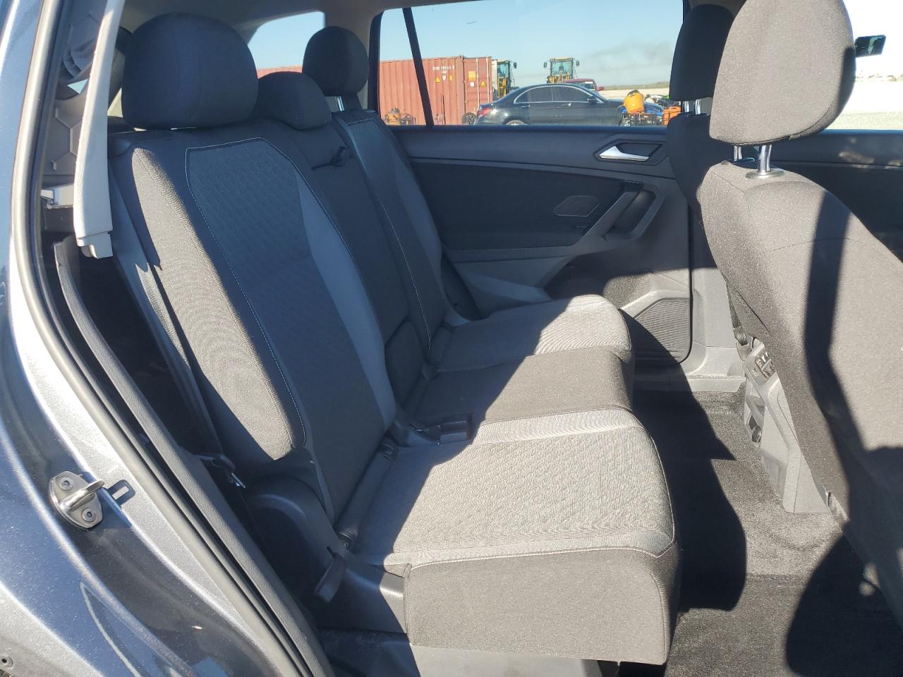 2021 Volkswagen Tiguan S VIN: 3VV1B7AX1MM043933 Lot: 82298515