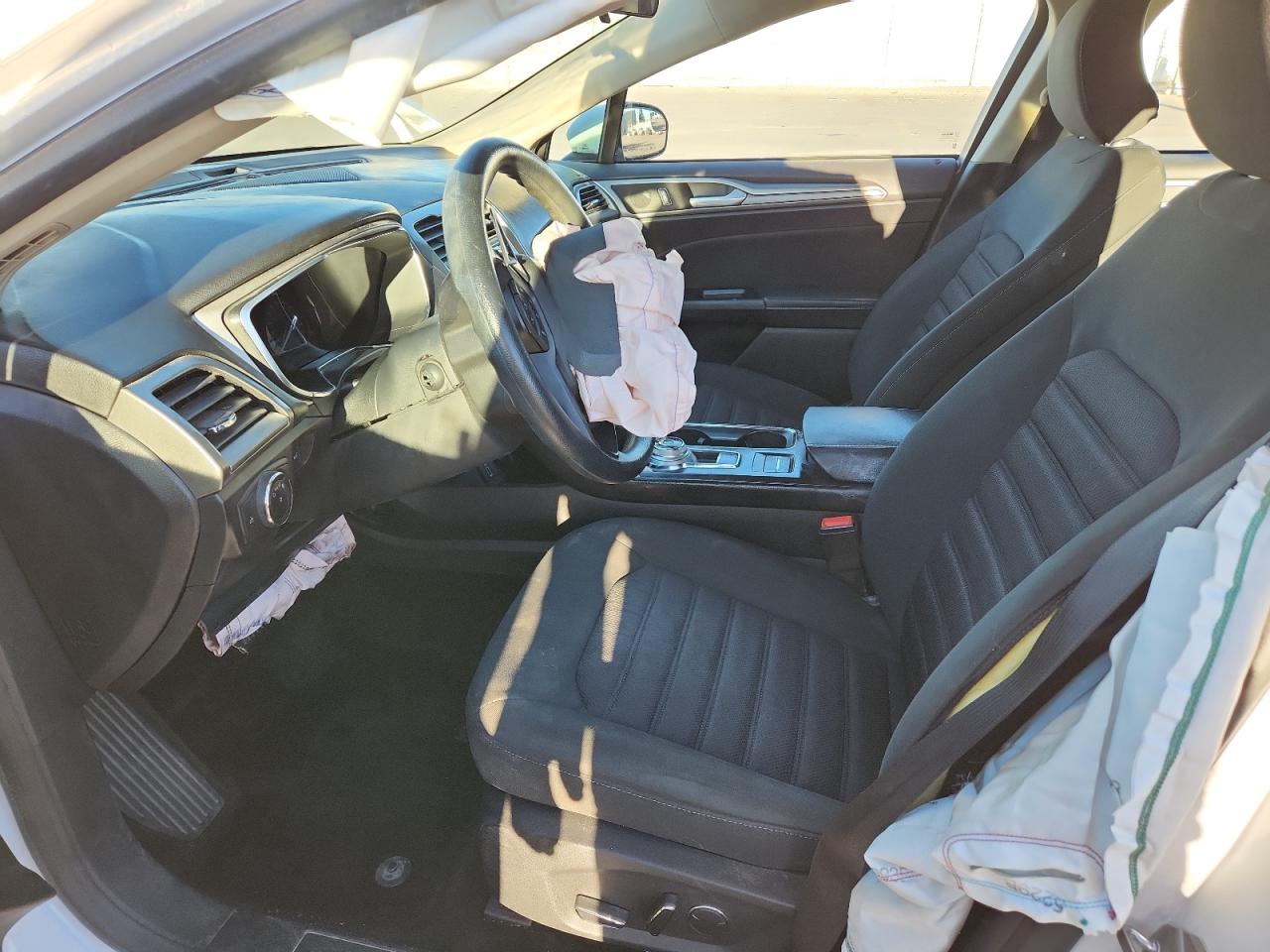 2017 Ford Fusion Se Hybrid VIN: 3FA6P0LU8HR416142 Lot: 89446875