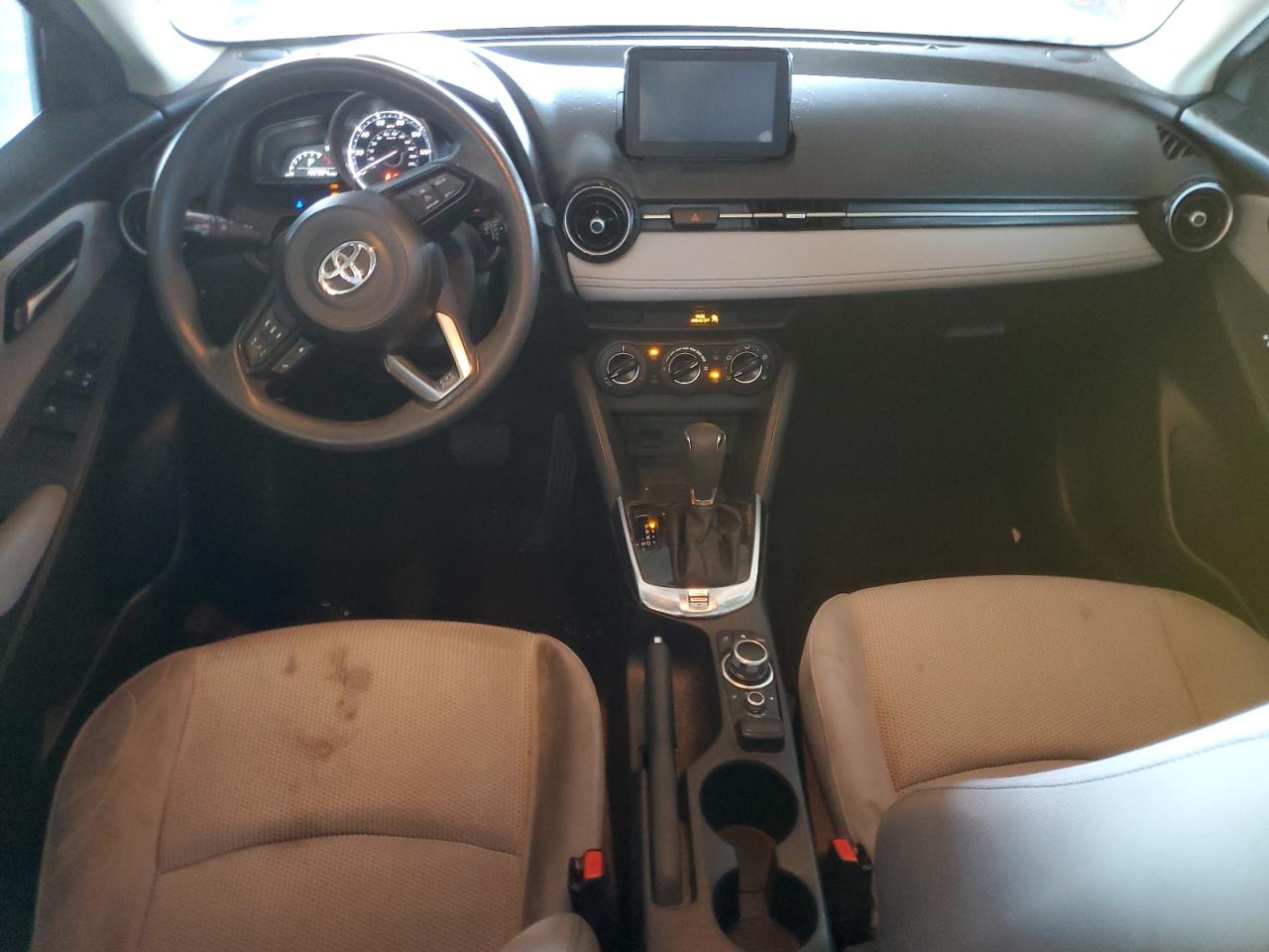 2019 Toyota Yaris L VIN: 3MYDLBYV6KY516054 Lot: 81950365