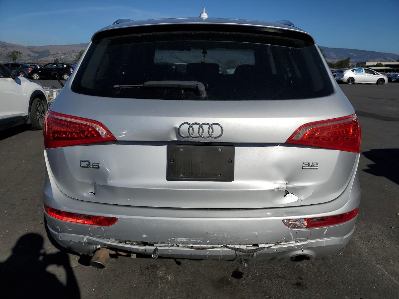 2010 Audi Q5 Premium Plus VIN: WA1LKAFP8AA030533 Lot: 90941205