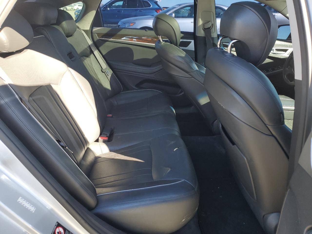 2015 Hyundai Genesis 3.8L VIN: KMHGN4JE4FU089747 Lot: 86186805
