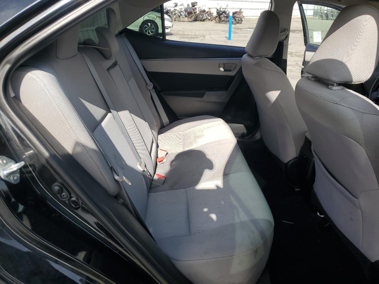 2016 Toyota Corolla L VIN: 5YFBURHE1GP409027 Lot: 86597355