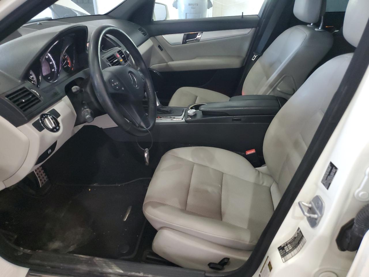 2010 Mercedes-Benz C 300 VIN: WDDGF5EB0AR087809 Lot: 82696455