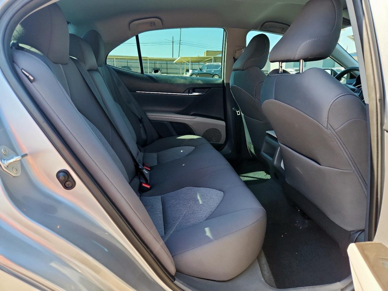 2022 Toyota Camry Le VIN: 4T1C11AK8NU693282 Lot: 82476815