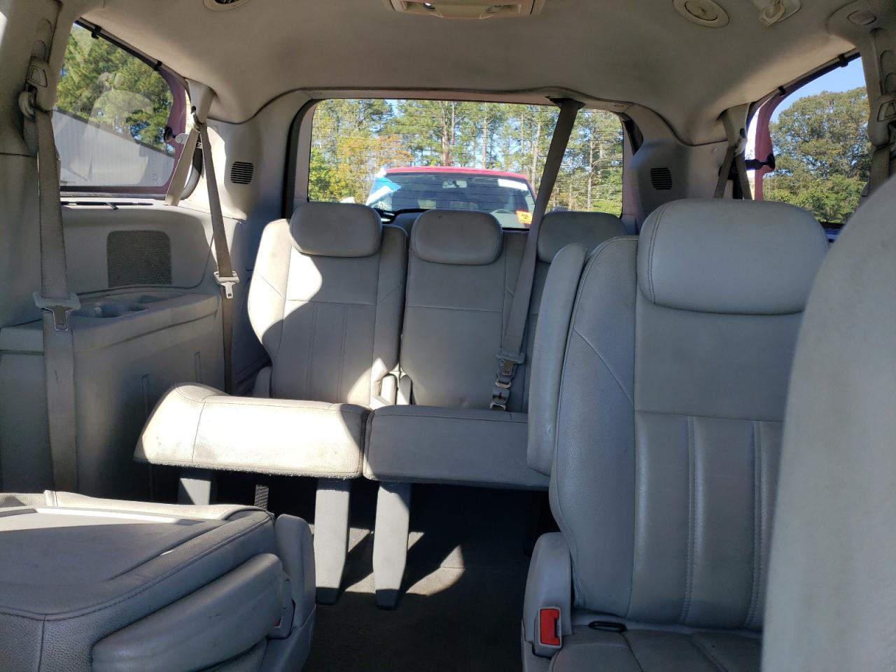 2008 Chrysler Town & Country Touring VIN: 2A8HR54P88R699837 Lot: 84457255