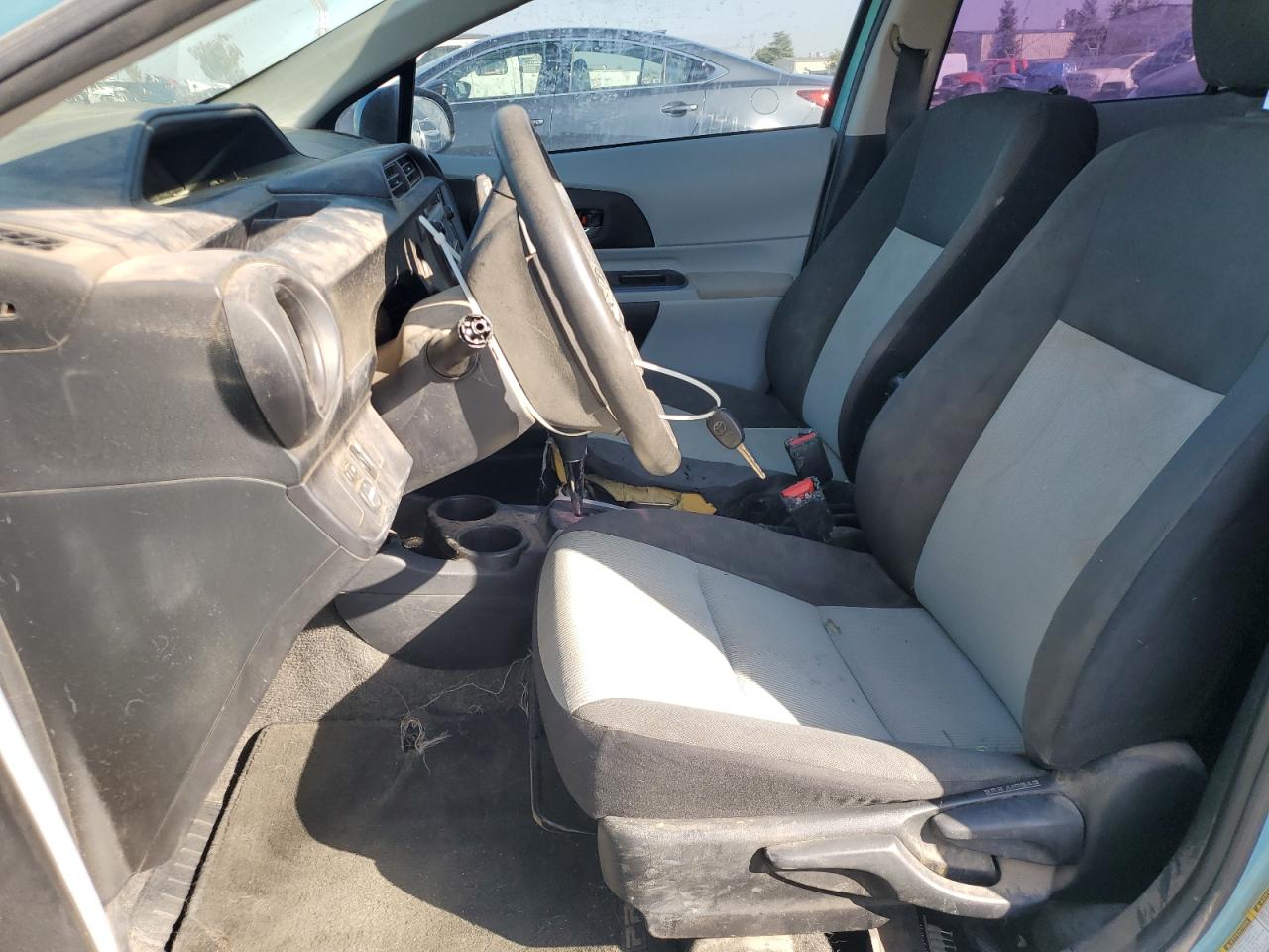 2013 Toyota Prius C VIN: JTDKDTB36D1051959 Lot: 85882215