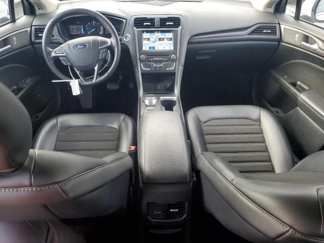  FORD FUSION 2018 Белы