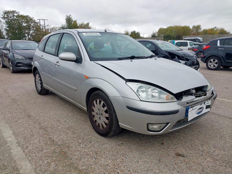 2004 FORD FOCUS 2.0 GHIA 5DR AUTO