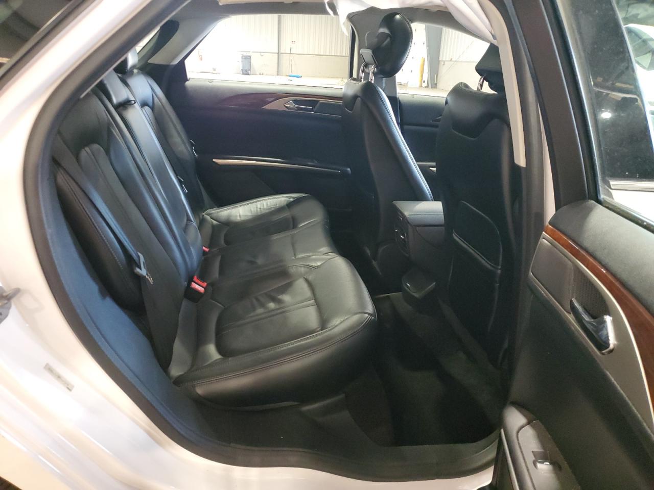 2015 Lincoln Mkz VIN: 3LN6L2J92FR607094 Lot: 82484395