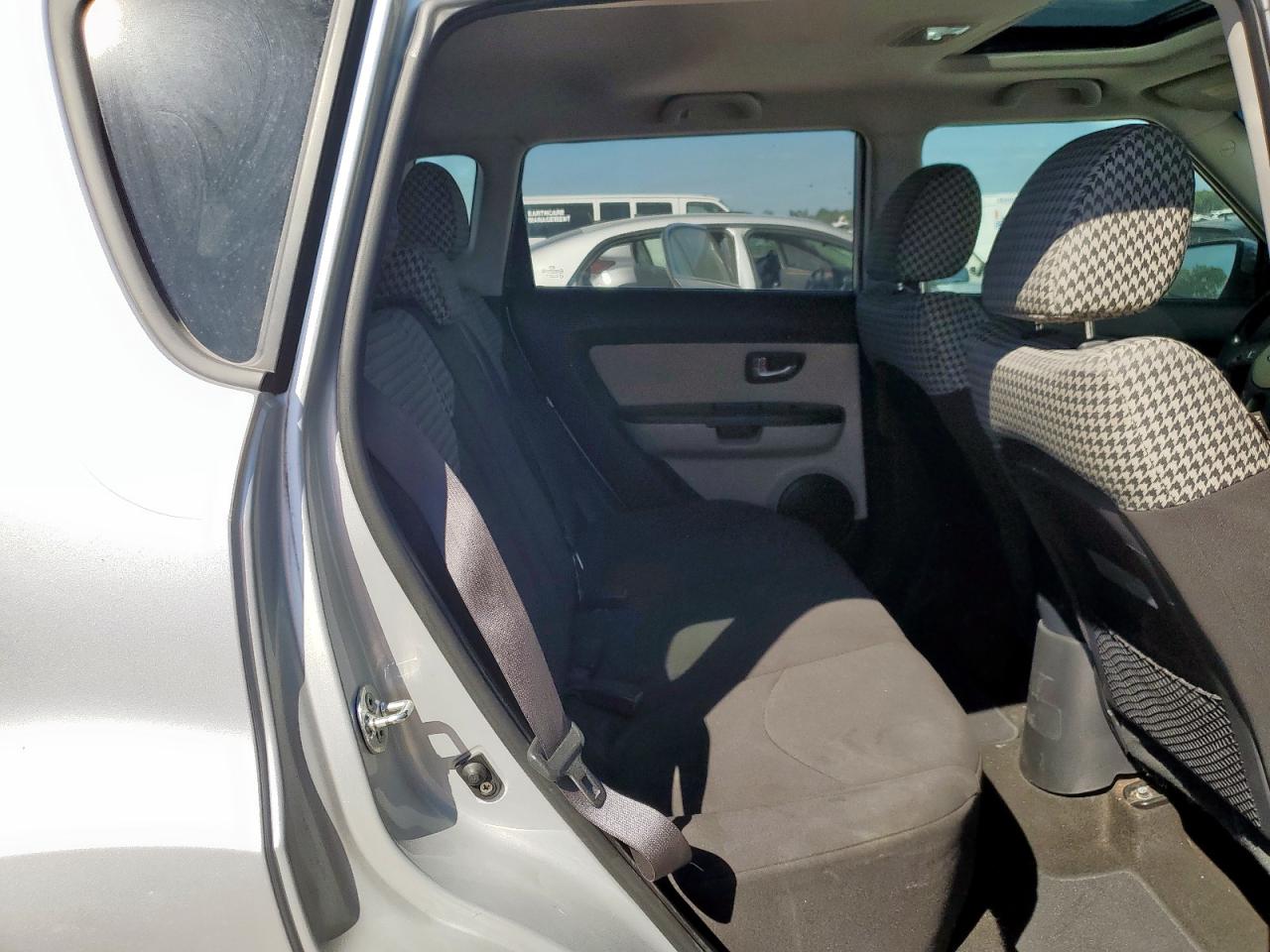 2013 Kia Soul + VIN: KNDJT2A67D7773717 Lot: 86428395