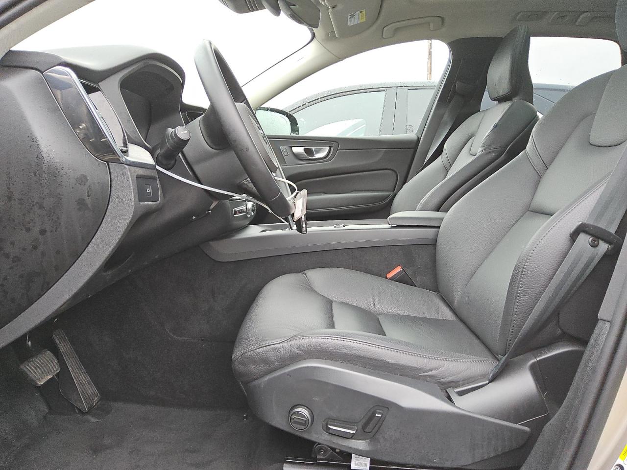2025 Volvo Xc60 Plus VIN: YV4M12RC6S1092944 Lot: 85170435
